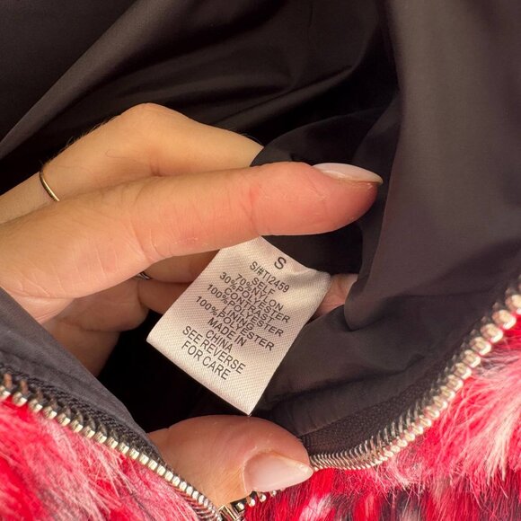Faux Fur Jacket – Red/Black Pattern, Size S - Picture 5 of 10